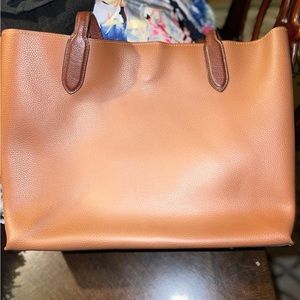 Coach Willow Tote in Colorblock with Signature Canvas Interior